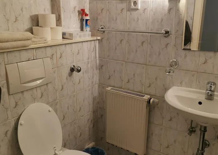 Apartment Ferienunterkünfte In Sievering Mit Self-check-in *