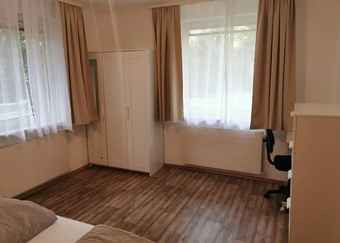 Apartment Ferienunterkünfte In Sievering Mit Self-check-in